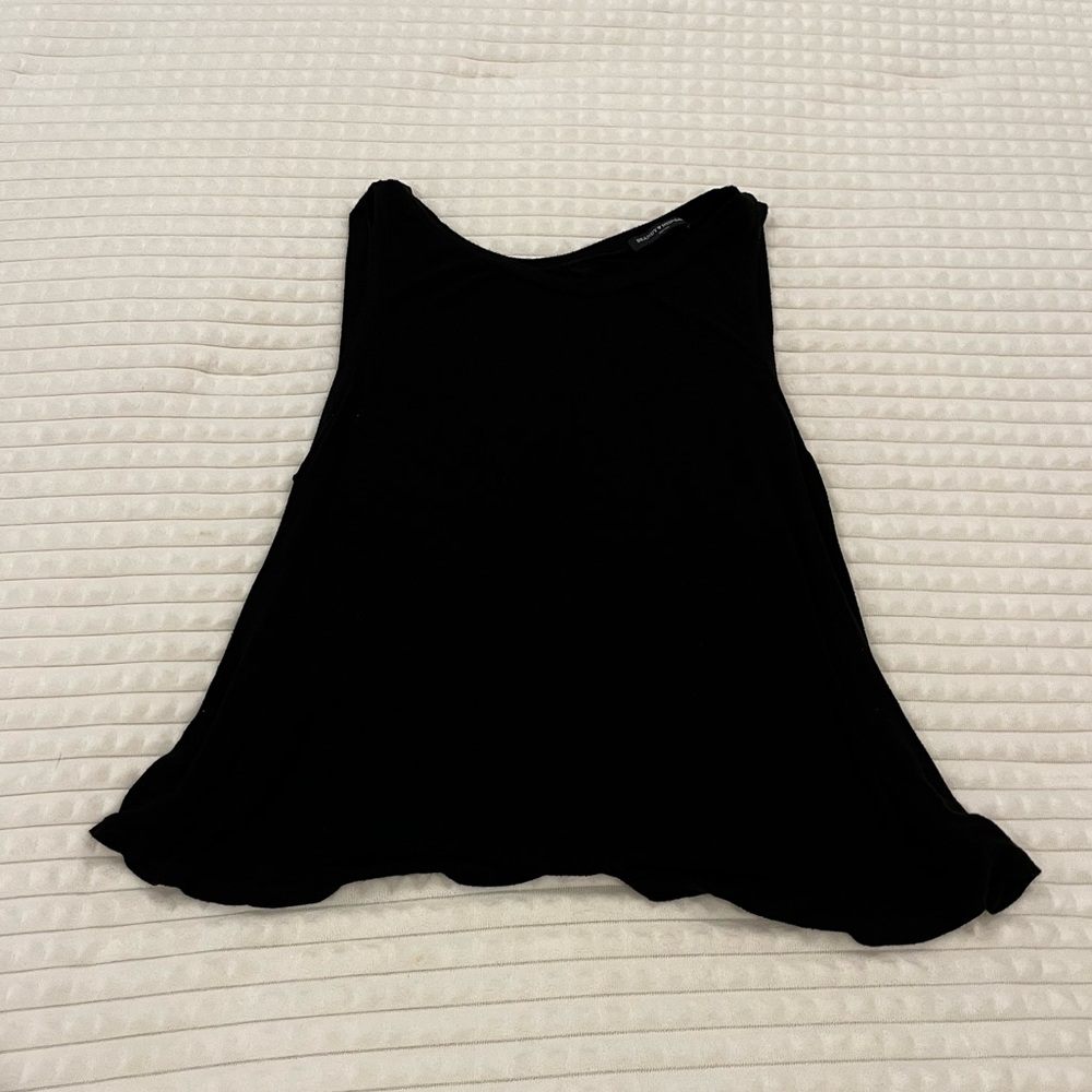 Black brandy Melville top with open back
